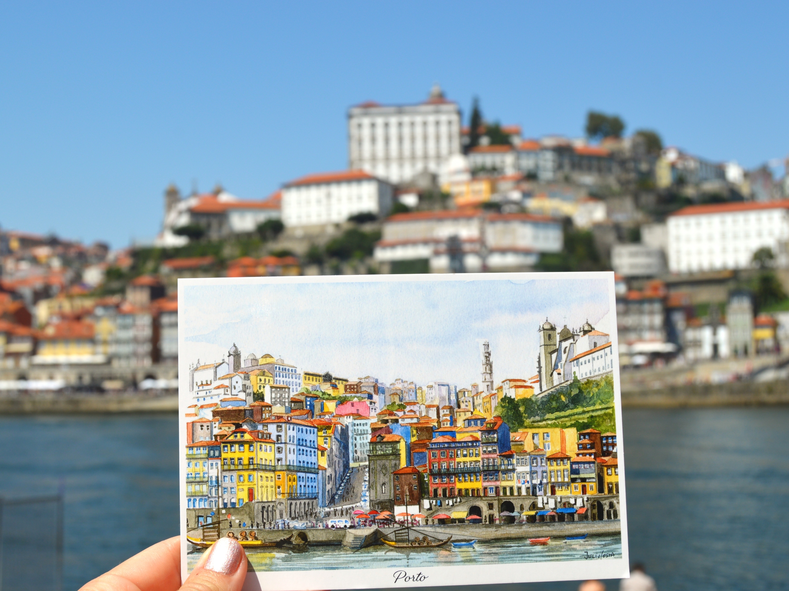 Co si přivézt z Portugalska? 10 nejlepších suvenýrů a tipy, jak nenaletět turistickým pastem portugalské suvenýry- pohled Porto